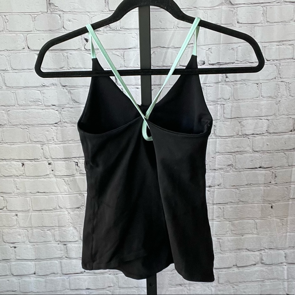 Splits 59 Cross Razorback Tank Top Size Small - Picture 2 of 4